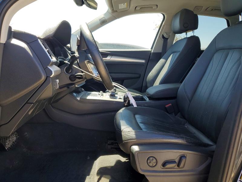 63767096 :رقم المزاد ، WA1CNAFY6J2142841 vin ، 2018 Audi Q5 مزاد بيع