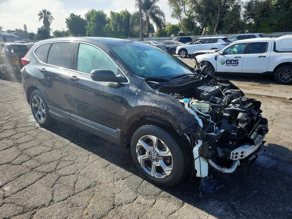 Продаж на аукціоні авто 2018 Honda Cr-v, vin: 5J6RW1H81JA012024, номер лоту: 61373436