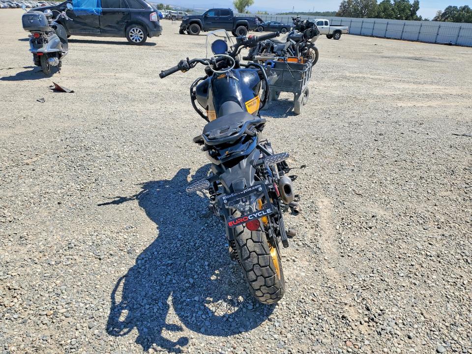 64284566 :رقم المزاد ، ME3BGK400SK503232 vin ، 2025 Royal Enfield Motors Himalayan 450 مزاد بيع