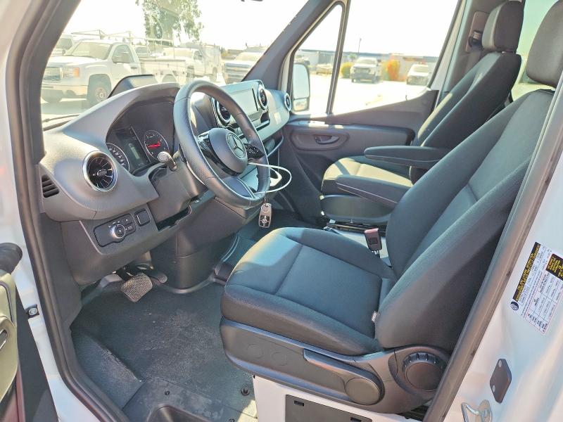 64469666 :رقم المزاد ، W1Z4KFHY8SP818568 vin ، 2025 Mercedes-benz Sprinter مزاد بيع