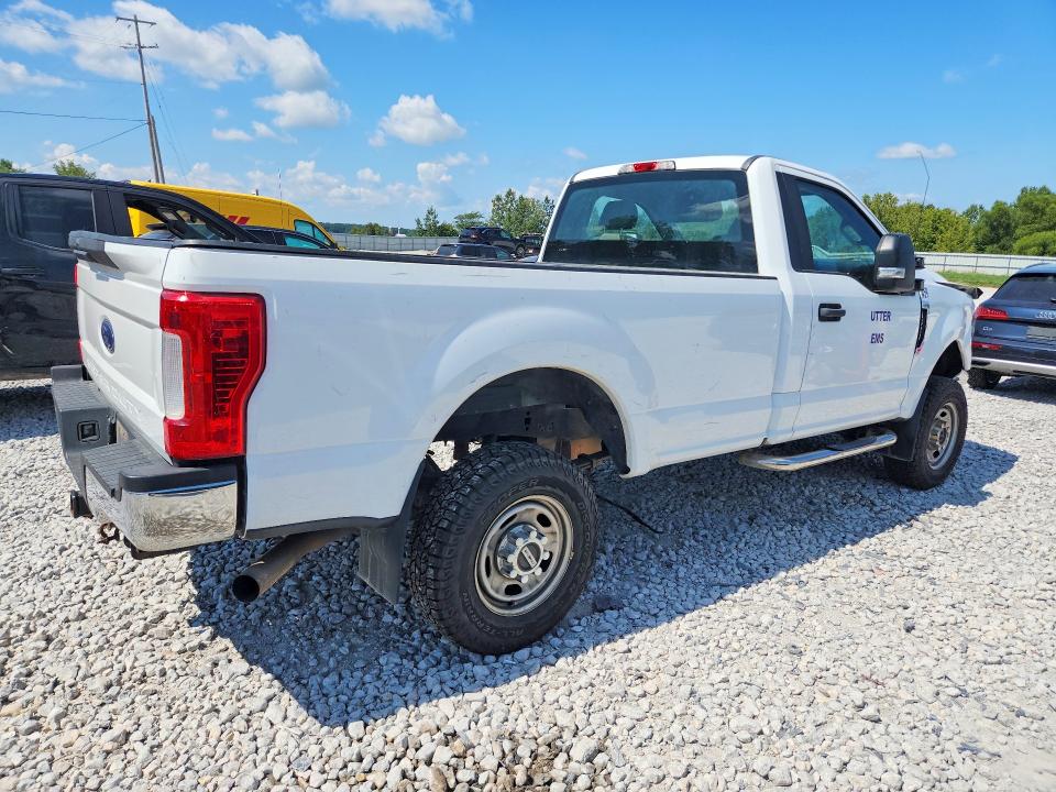 66239546 :رقم المزاد ، 1FTBF2B68KED62846 vin ، 2019 Ford F250 مزاد بيع