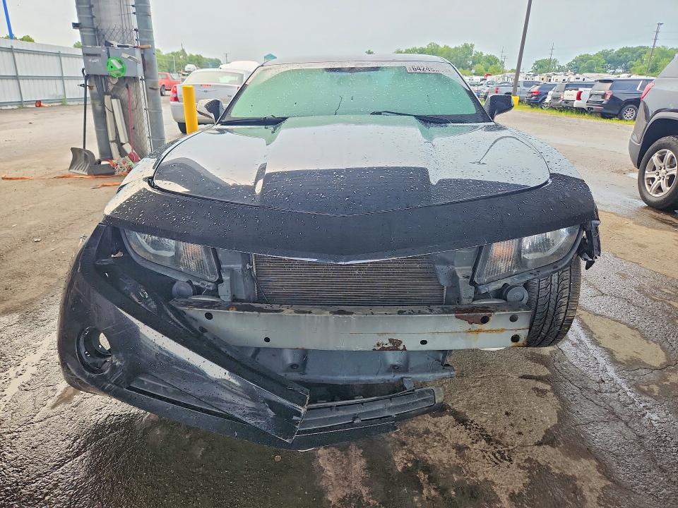 64248546 :رقم المزاد ، 2G1FE1ED7B9125396 vin ، 2011 Chevrolet Camaro مزاد بيع