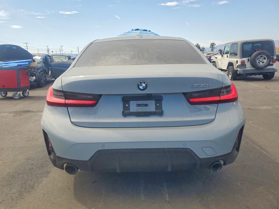 2024 Bmw 330i მანქანა იყიდება აუქციონზე, vin: 3MW69FF01R8E10204, აუქციონის ნომერი: 63733536