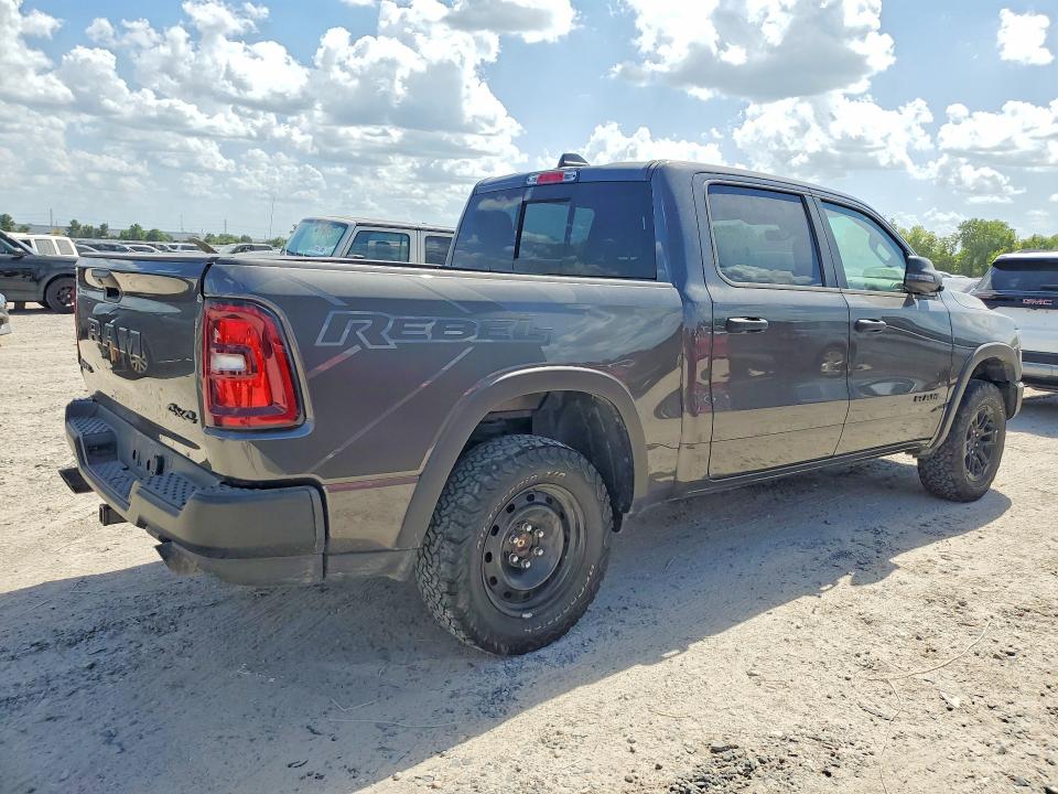 65811286 :رقم المزاد ، 1C6SRFLPXTN264786 vin ، 2026 Ram 1500 مزاد بيع