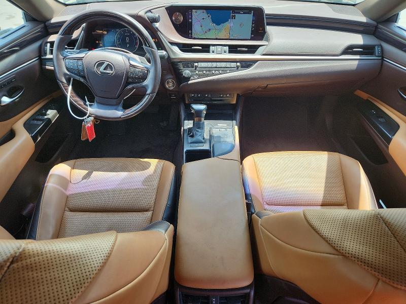 64315246 :رقم المزاد ، 58ABZ1B11KU001796 vin ، 2019 Lexus Es مزاد بيع