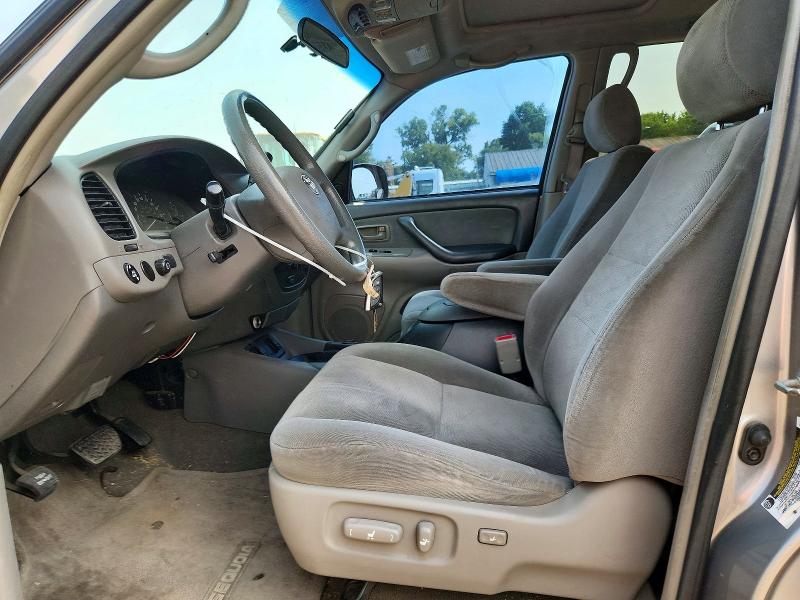 2005 Toyota Sequoia მანქანა იყიდება აუქციონზე, vin: 5TDZT34A35S259329, აუქციონის ნომერი: 64242106