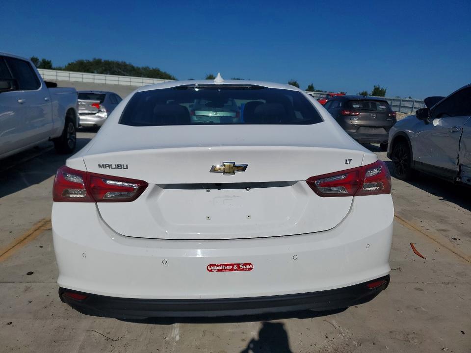 65493536 :رقم المزاد ، 1G1ZD5ST4MF013488 vin ، 2021 Chevrolet Malibu مزاد بيع