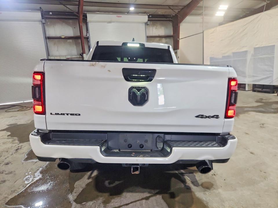 64451216 :رقم المزاد ، 1C6SRFHT7PN632658 vin ، 2023 Ram 1500 مزاد بيع