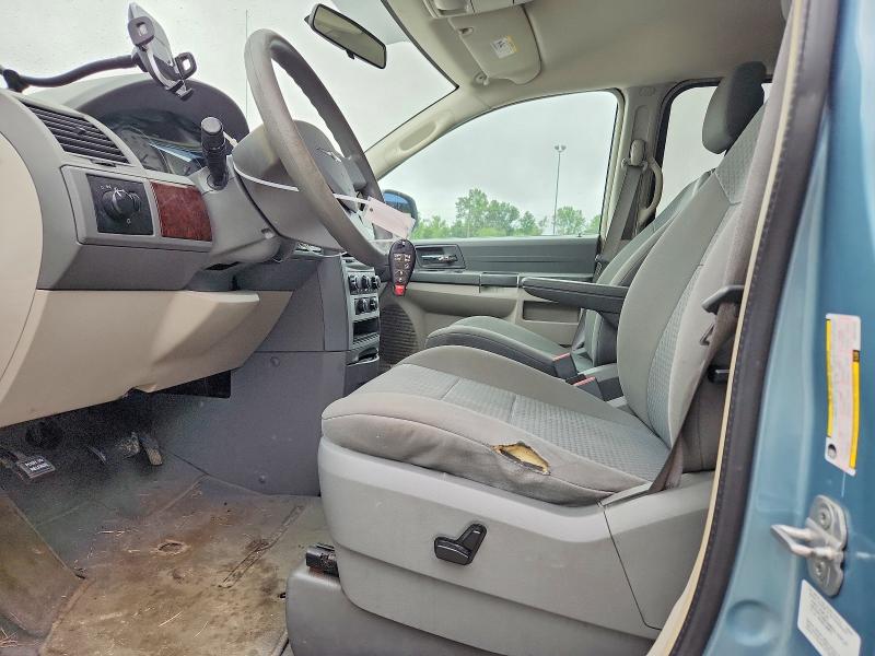 64291886 :رقم المزاد ، 2A4RR2D14AR431339 vin ، 2010 Chrysler Town & Country مزاد بيع