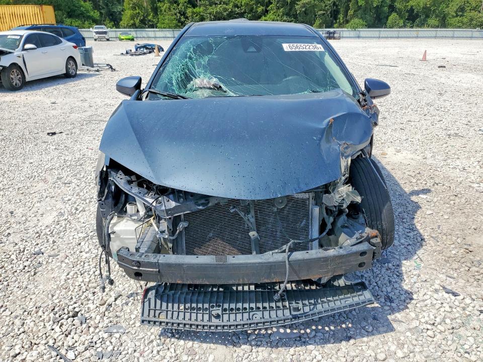 Продажа на аукционе авто 2018 Toyota Corolla, vin: 5YFBURHE2JP776252, номер лота: 65652236