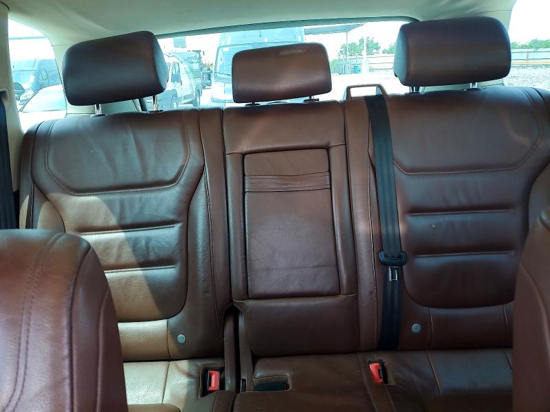 Продаж на аукціоні авто 2012 Volkswagen Touareg, vin: WVGFF9BP3CD003135, номер лоту: 64853386