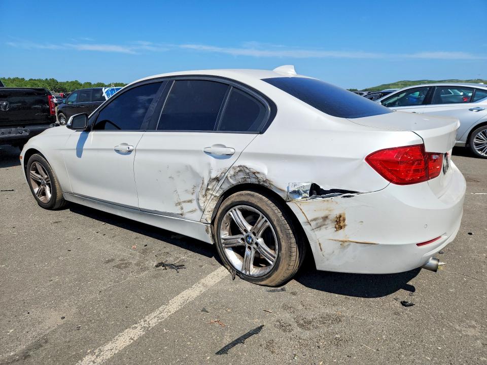 2015 Bmw 320 მანქანა იყიდება აუქციონზე, vin: WBA3B1C56FP681167, აუქციონის ნომერი: 63439316