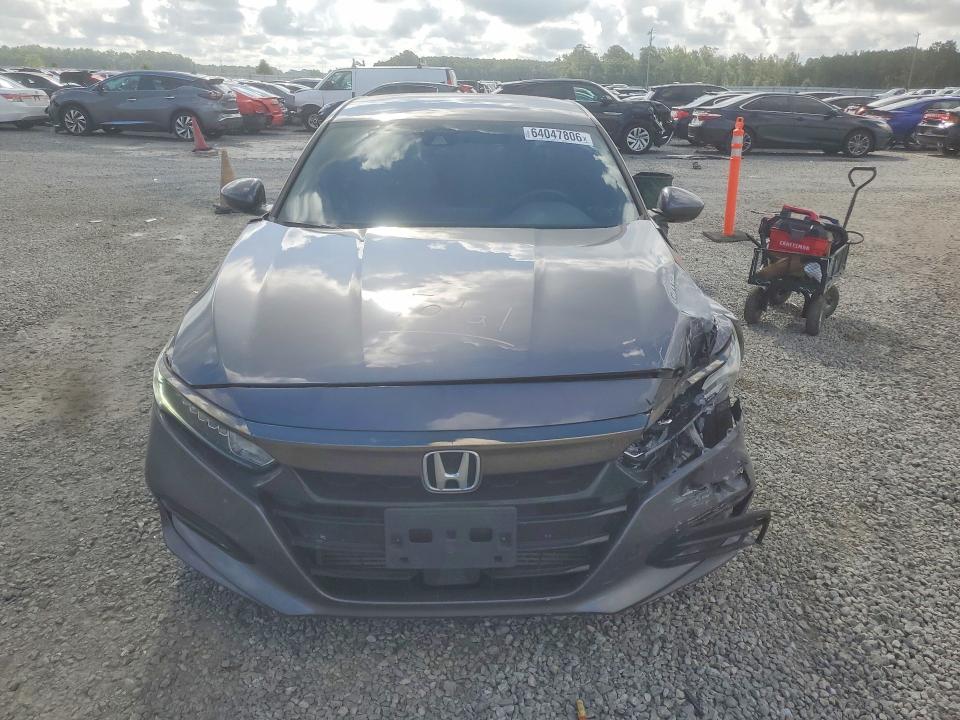 2019 Honda Accord მანქანა იყიდება აუქციონზე, vin: 1HGCV1F37KA126151, აუქციონის ნომერი: 64047806