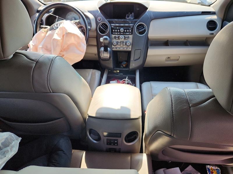 66997756 :رقم المزاد ، 5FNYF4H52FB070795 vin ، 2015 Honda Pilot مزاد بيع