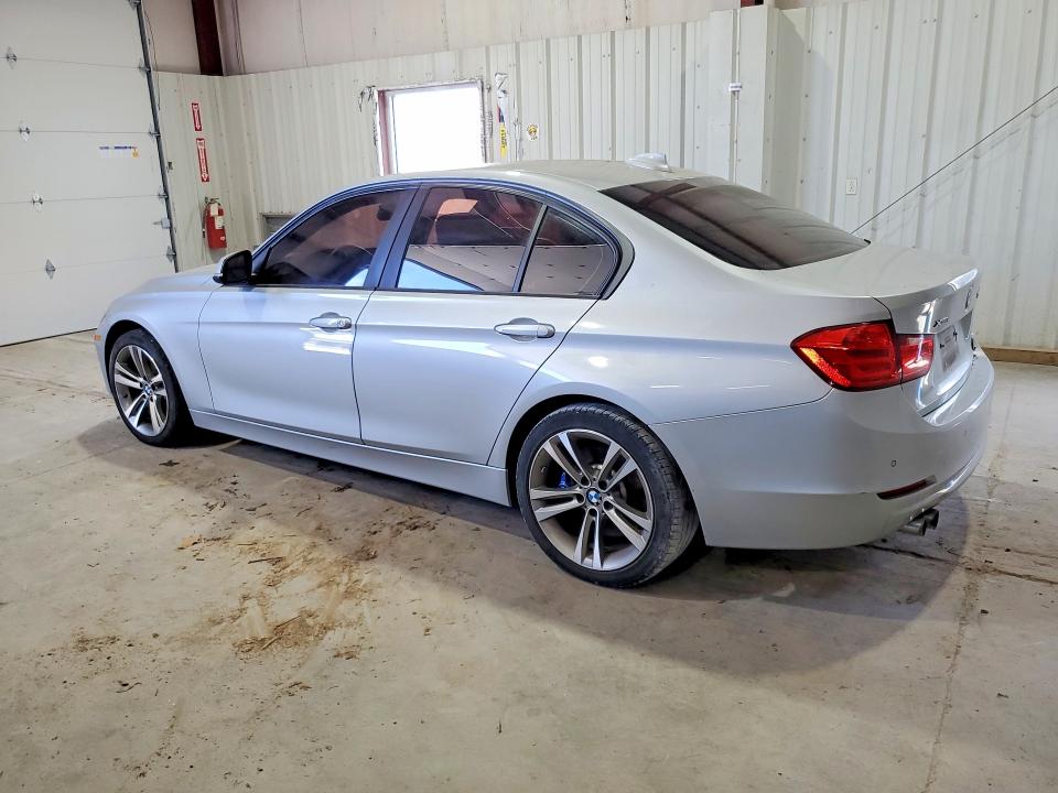 2015 Bmw 328 მანქანა იყიდება აუქციონზე, vin: WBA3B3G56FNT18191, აუქციონის ნომერი: 66647986