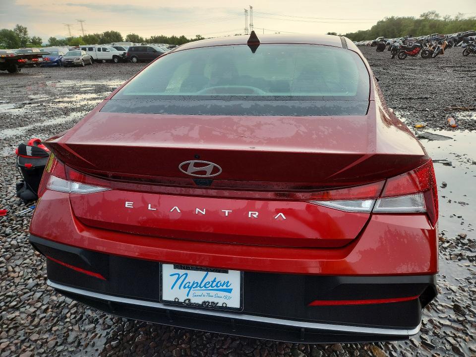 Продаж на аукціоні авто 2024 Hyundai Elantra, vin: KMHLM4DG3RU836550, номер лоту: 64570656