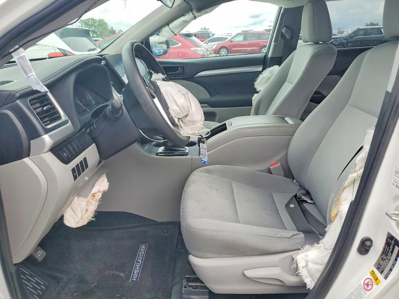 64834186 :رقم المزاد ، 5TDBZRFH4KS922819 vin ، 2019 Toyota Highlander مزاد بيع