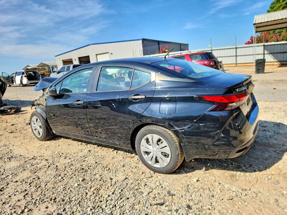 65651096 :رقم المزاد ، 3N1CN8DV3LL863355 vin ، 2020 Nissan Versa مزاد بيع