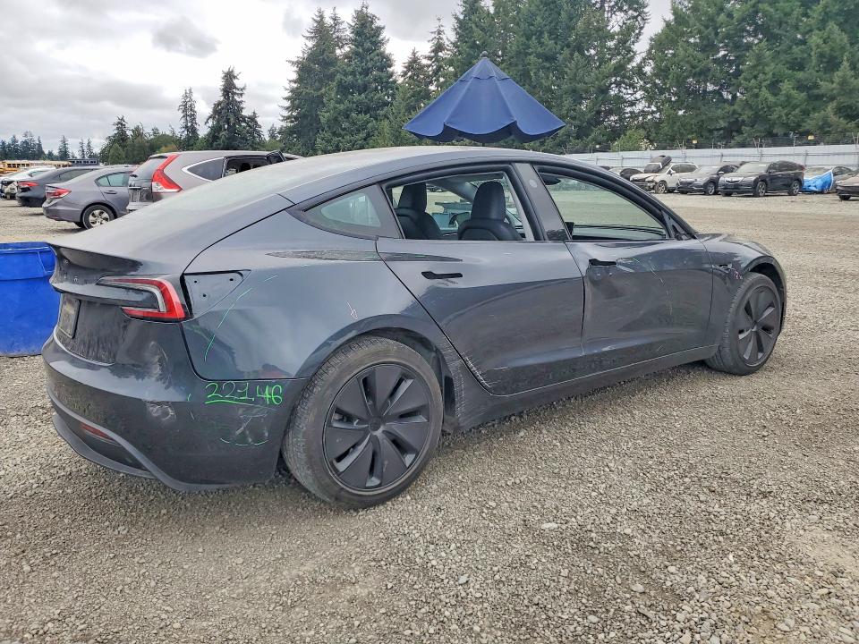 Продажа на аукционе авто 2024 Tesla Model 3, vin: 5YJ3E1EA7RF725812, номер лота: 65242406