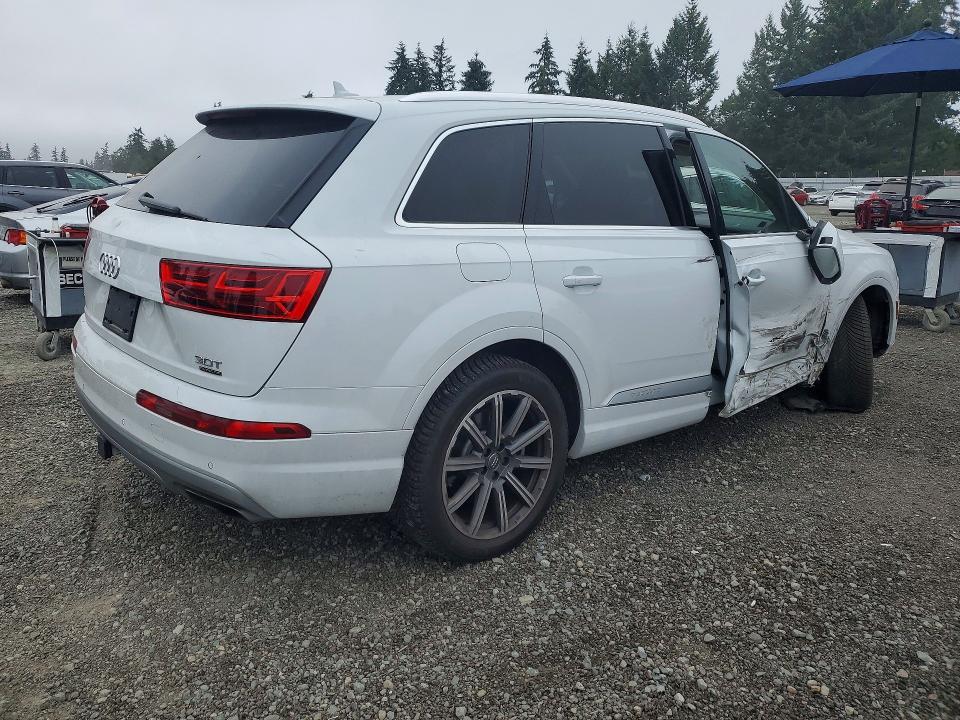 64368666 :رقم المزاد ، WA1LAAF70JD020998 vin ، 2018 Audi Q7 مزاد بيع