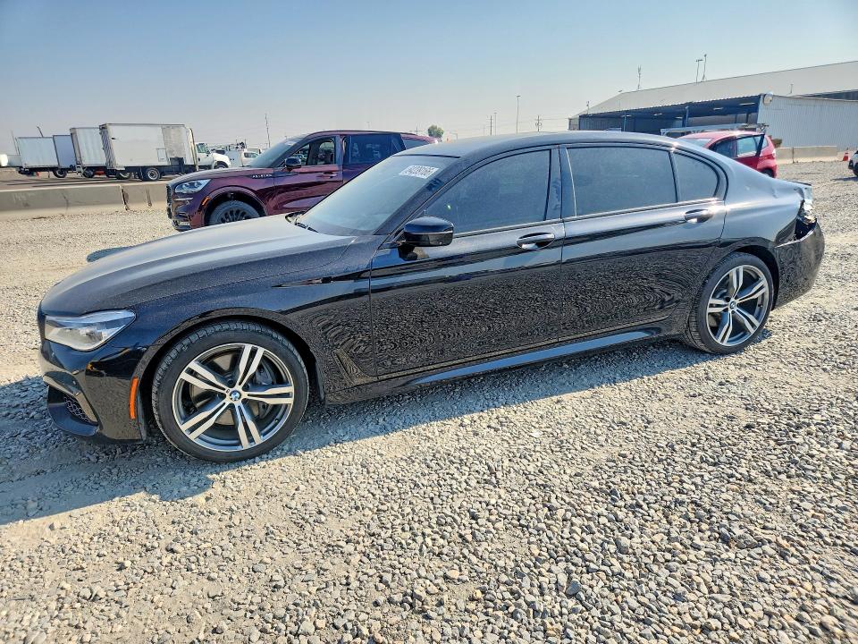 64239166 :رقم المزاد ، WBA7F2C59GG418927 vin ، 2016 Bmw 750 مزاد بيع
