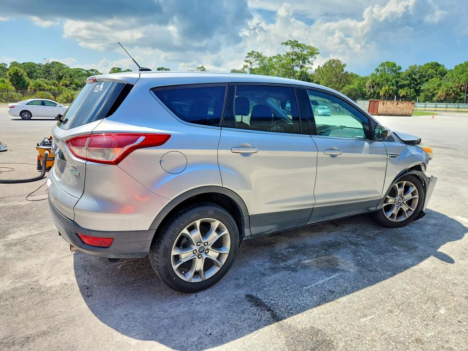 Продажа на аукционе авто 2013 Ford Escape, vin: 1FMCU0H91DUA79449, номер лота: 66107856