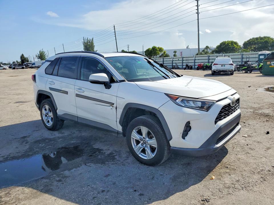 Aukcja sprzedaży 2019 Toyota Rav4, vin: 2T3W1RFV6KC015231, numer aukcji: 66290206