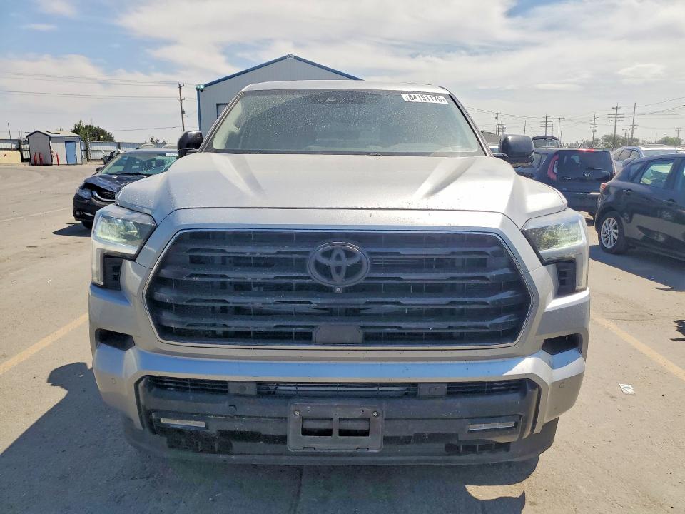 Продажа на аукционе авто 2024 Toyota Sequoia, vin: 7SVAAABA5RX021482, номер лота: 64151176