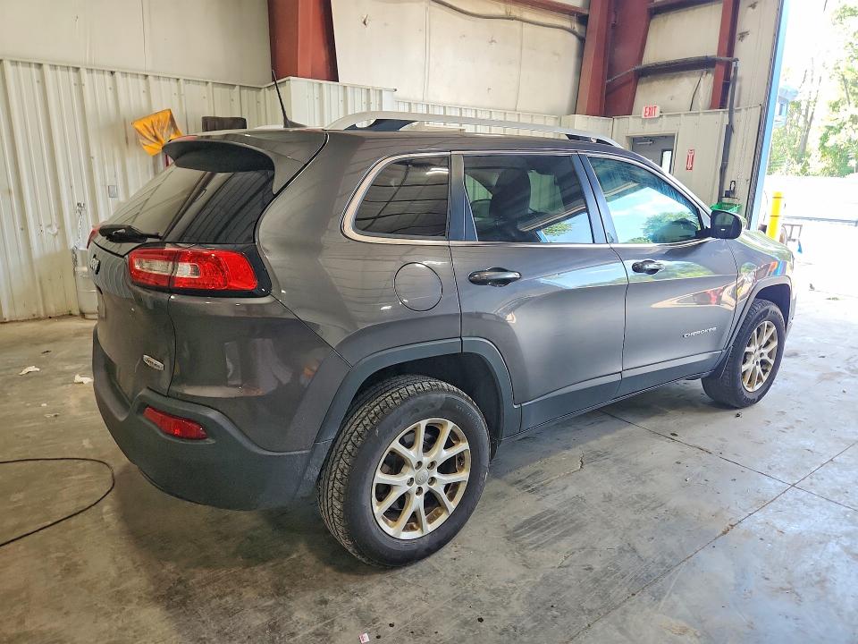 65188246 :رقم المزاد ، 1C4PJMLB3JD512877 vin ، 2018 Jeep Cherokee مزاد بيع