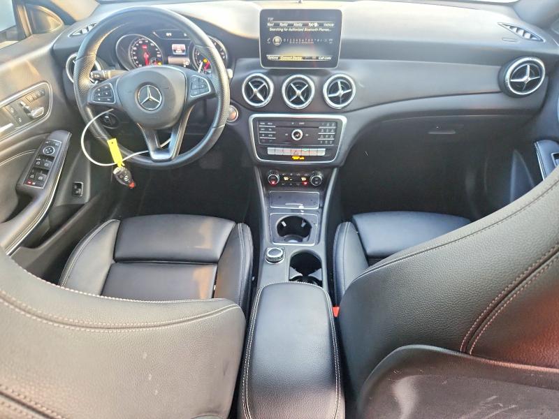 Продажа на аукционе авто 2019 Mercedes-benz Cla, vin: WDDSJ4GB4KN761999, номер лота: 64955746