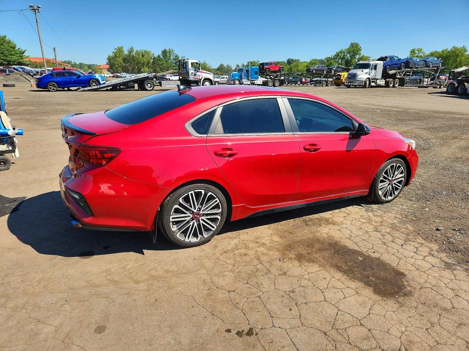 2021 Kia Forte მანქანა იყიდება აუქციონზე, vin: 3KPF44AC4ME324225, აუქციონის ნომერი: 65465216