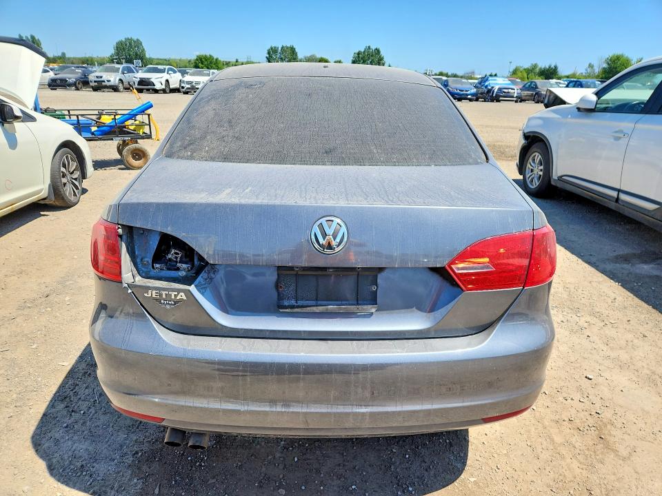 63721786 :رقم المزاد ، 3VW2K7AJ9BM387583 vin ، 2011 Volkswagen Jetta مزاد بيع