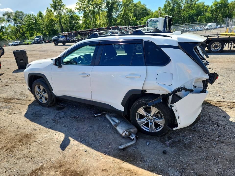 Продажа на аукционе авто 2023 Toyota Rav4, vin: 2T3P1RFV6PC380388, номер лота: 62767926