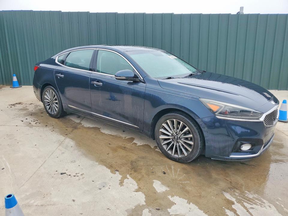 64430306 :رقم المزاد ، KNALC4J15H5041660 vin ، 2017 Kia Cadenza مزاد بيع