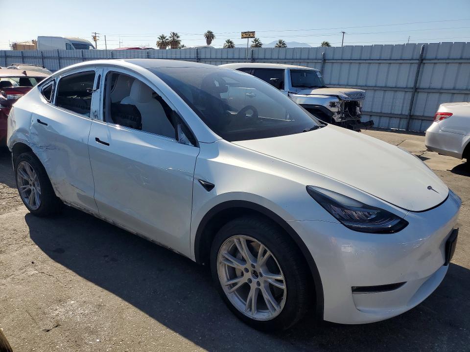 Продажа на аукционе авто 2023 Tesla Model Y, vin: 7SAYGDEEXPA153779, номер лота: 63338706