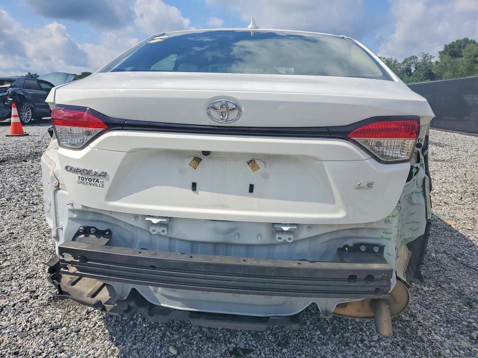 63217776 :رقم المزاد ، JTDEPMAE4NJ201758 vin ، 2022 Toyota Corolla مزاد بيع