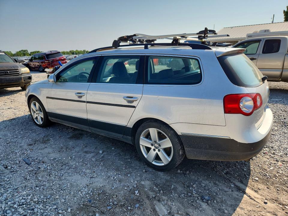 2009 Volkswagen Passat მანქანა იყიდება აუქციონზე, vin: WVWXK73C99E011828, აუქციონის ნომერი: 64493846
