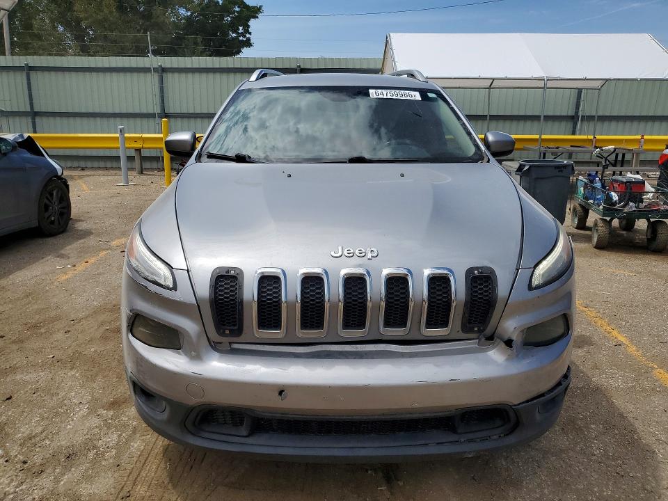 64759986 :رقم المزاد ، 1C4PJLCB7FW616438 vin ، 2015 Jeep Cheeroke مزاد بيع