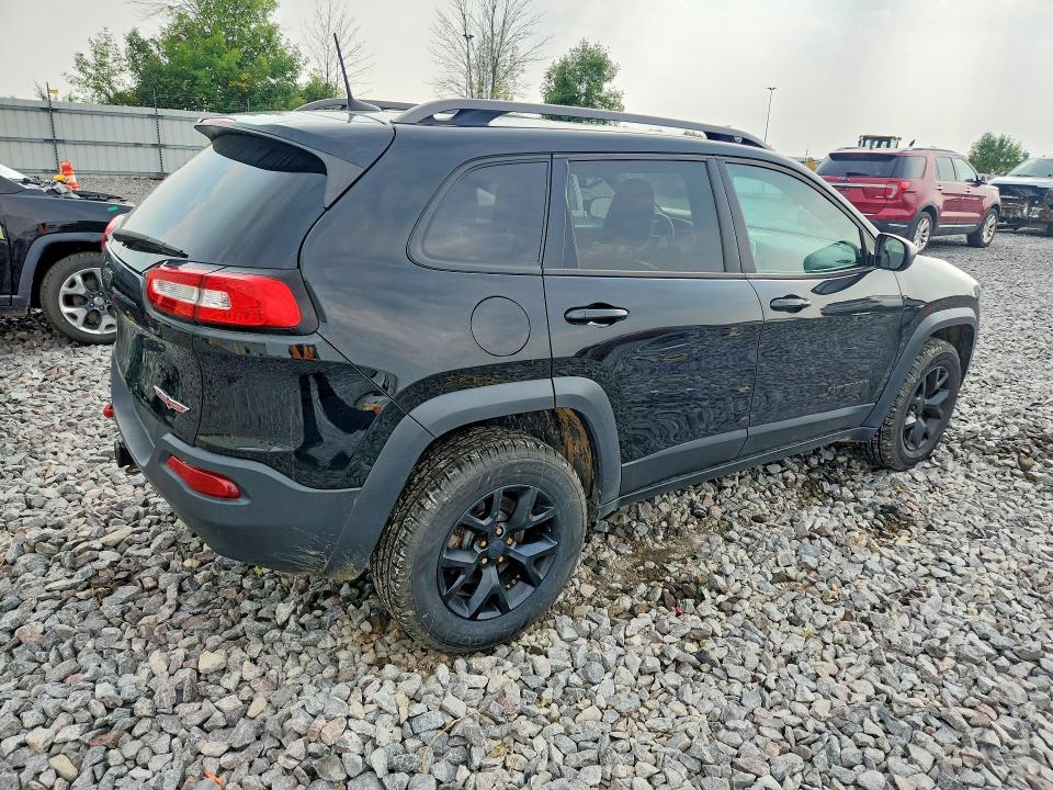 2017 Jeep Cherokee მანქანა იყიდება აუქციონზე, vin: 1C4PJMBS5HW555004, აუქციონის ნომერი: 64778046