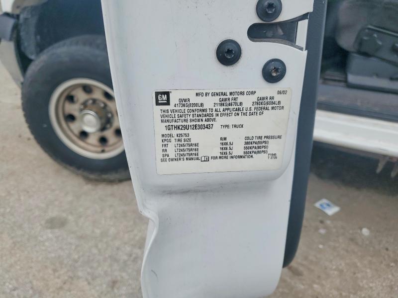 64215056 :رقم المزاد ، 1GTHK29U12E303437 vin ، 2002 Gmc Sierra مزاد بيع