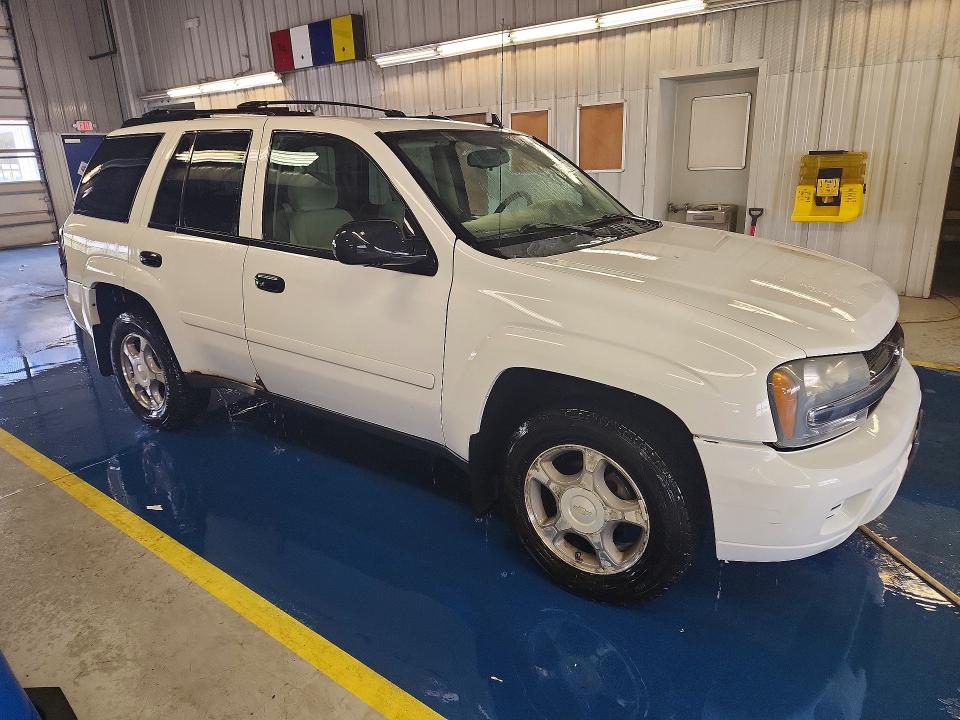 2007 Chevrolet Trailblazer მანქანა იყიდება აუქციონზე, vin: 1GNDT13S072243664, აუქციონის ნომერი: 64430436