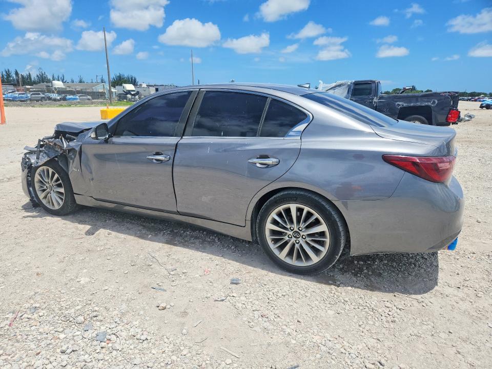 64111376 :رقم المزاد ، JN1EV7AP0LM207306 vin ، 2020 Infiniti Q50 مزاد بيع