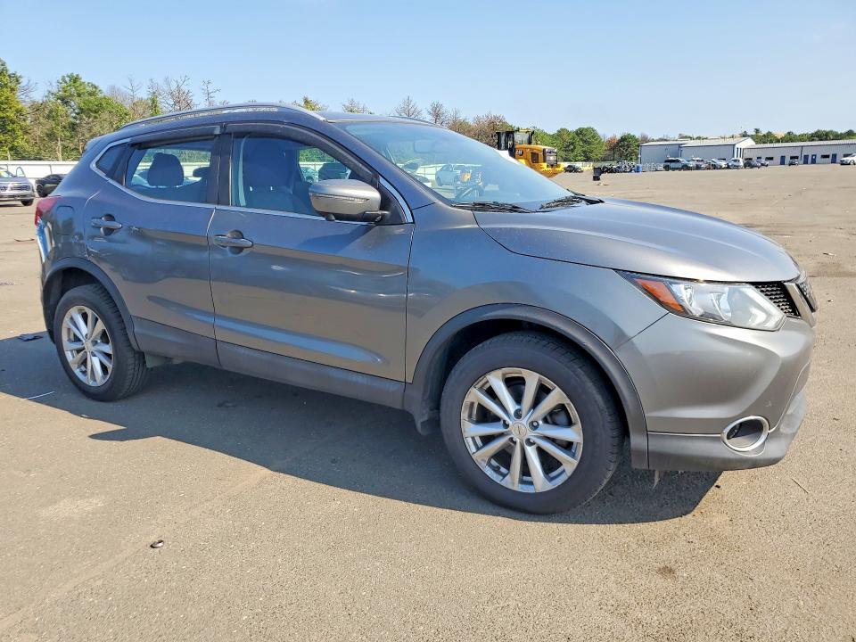 Продаж на аукціоні авто 2018 Nissan Rogue Sport, vin: JN1BJ1CRXJW285684, номер лоту: 64457156