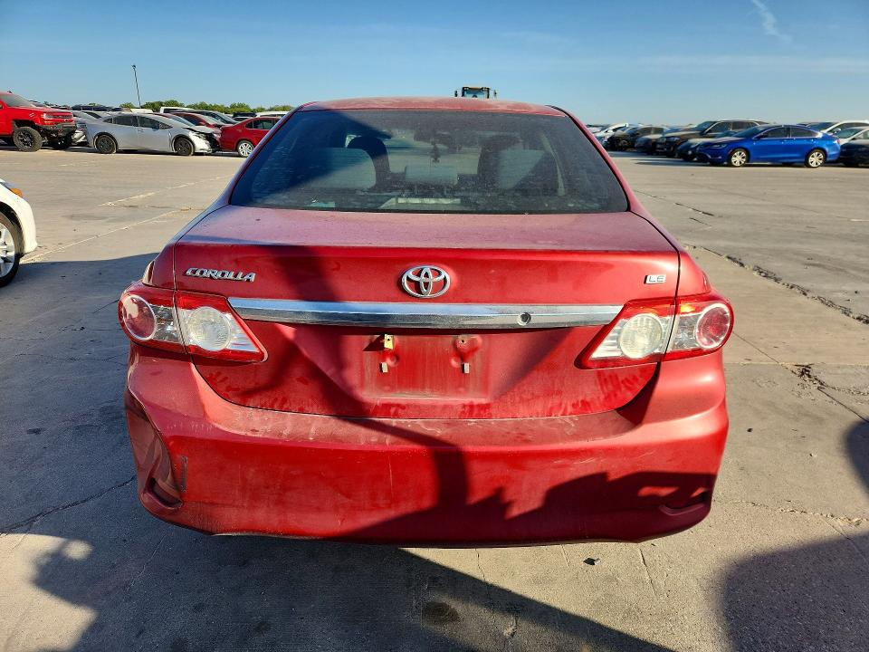 65628816 :رقم المزاد ، 2T1BU4EE8BC606986 vin ، 2011 Toyota Corolla مزاد بيع