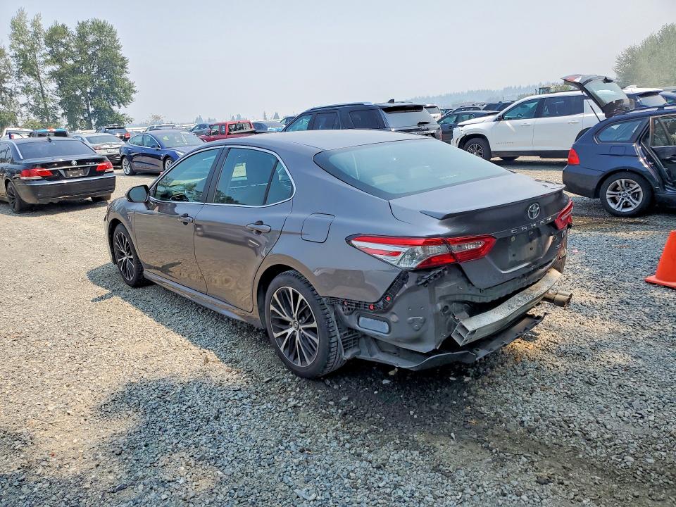 Продажа на аукционе авто 2018 Toyota Camry, vin: 4T1B11HK5JU604344, номер лота: 64093246
