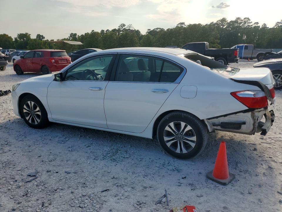 2015 Honda Accord მანქანა იყიდება აუქციონზე, vin: 1HGCR2F33FA235156, აუქციონის ნომერი: 65824496