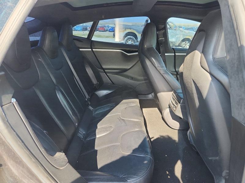 2015 Tesla Model S მანქანა იყიდება აუქციონზე, vin: 5YJSA1E21FF109101, აუქციონის ნომერი: 63154076