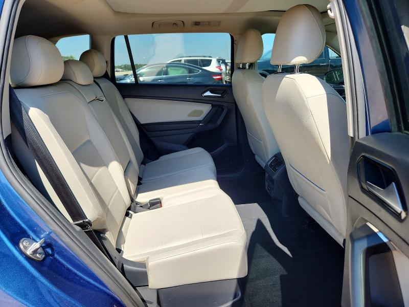 Продаж на аукціоні авто 2018 Volkswagen Tiguan, vin: 3VV2B7AX5JM110985, номер лоту: 65321206