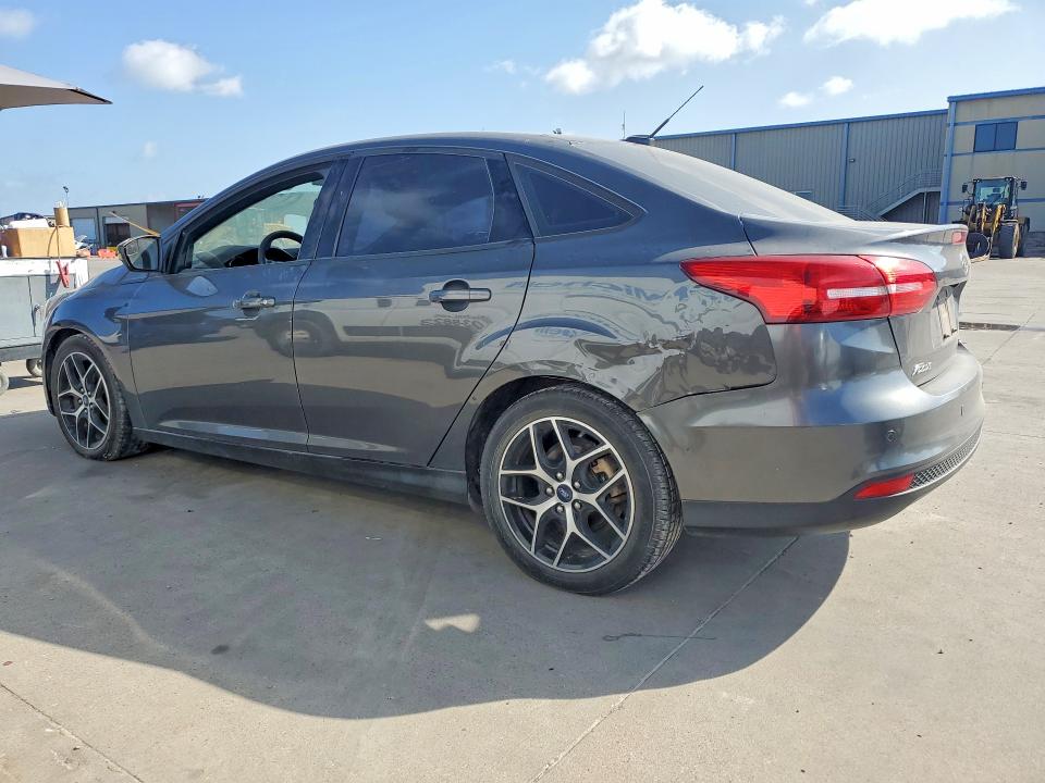 2018 Ford Focus მანქანა იყიდება აუქციონზე, vin: 1FADP3H28JL321729, აუქციონის ნომერი: 63642436