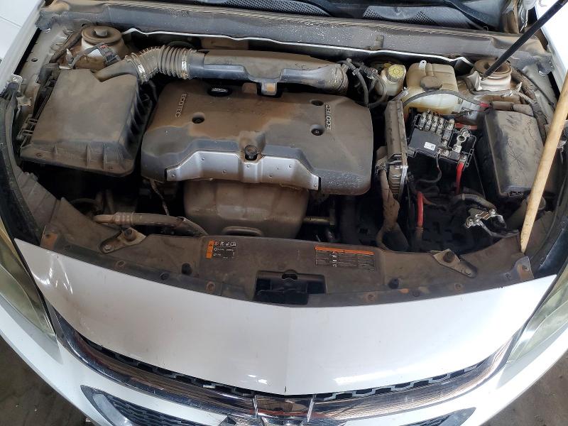 64563106 :رقم المزاد ، 1G11B5SLXFF198071 vin ، 2015 Chevrolet Malibu مزاد بيع